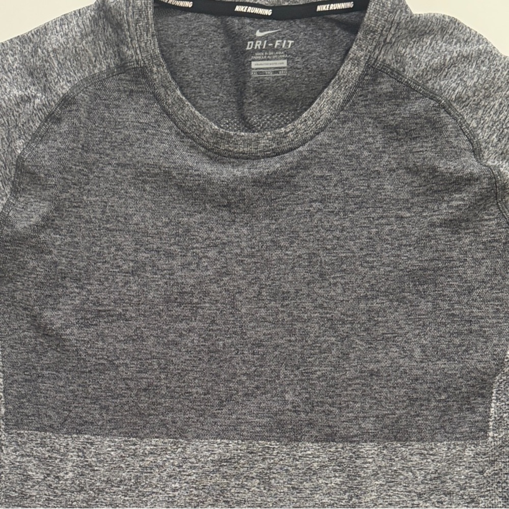 Nike‎ Gray Running Shirt